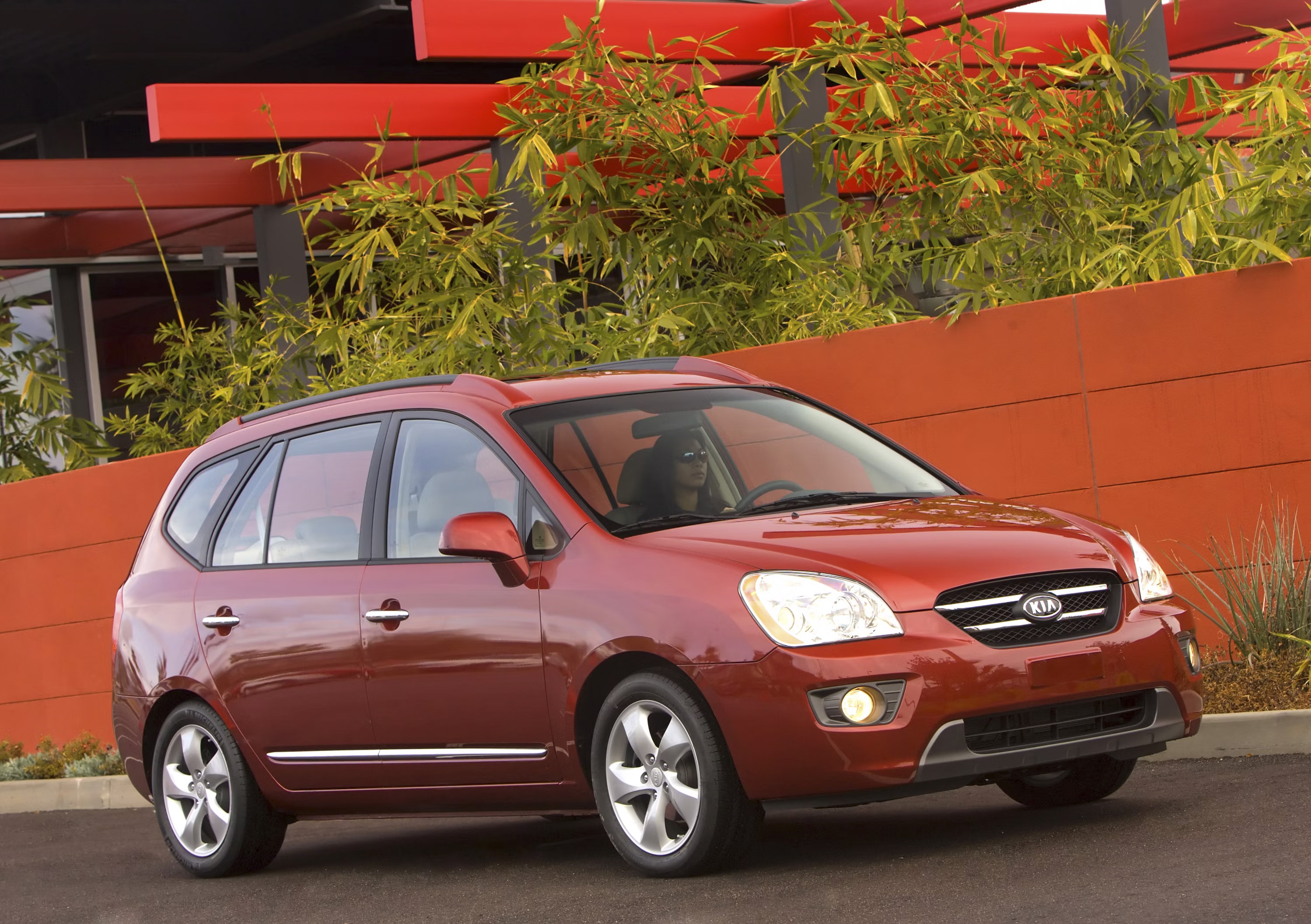 2008 Kia Rondo EX